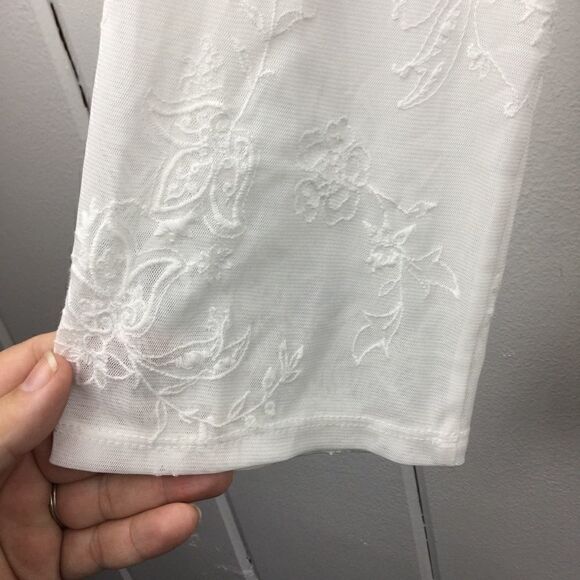 White House Black Market Cream Embroidered Tunic S‎ - Picture 13 of 16